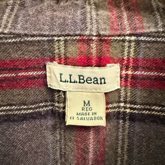 L.L.Bean Scotch Plaid Cotton Flannel Button Down Shirt Woman’s Medium - Picture 6 of 8